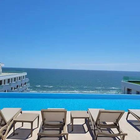 Aqua Vibes In Infinity Pool & Apartman