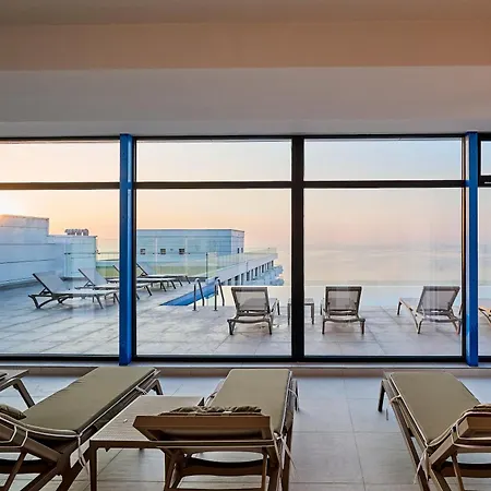 Aqua Vibes In Infinity Pool & Daire